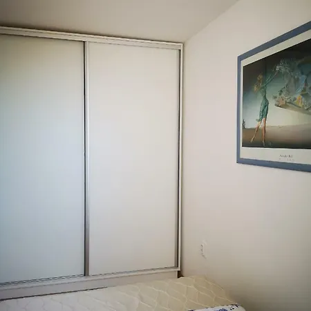 Appartement Lovely Near The With A Sea View *