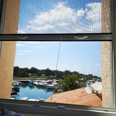Lovely Near The With A Sea View アパート *